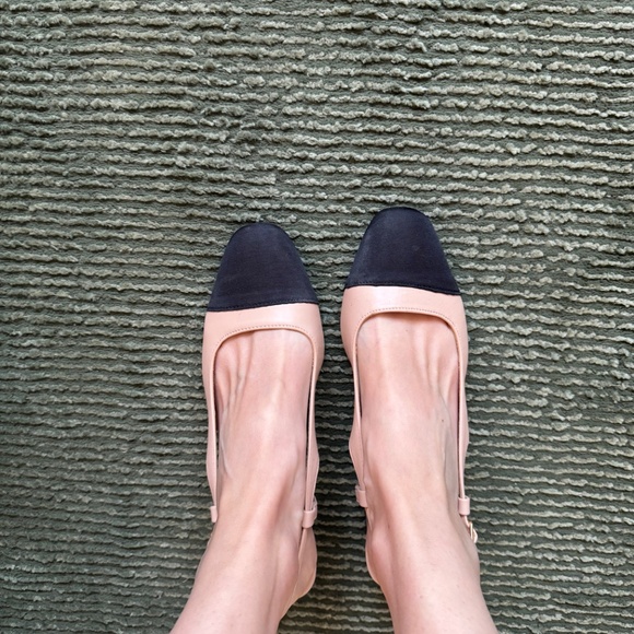 Cute shoes size US 8.5 - Picture 3 of 5